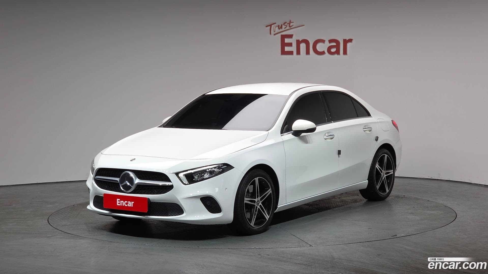 Main__Slider__Photo:A-Class Mercedes-Benz 2020.5-0