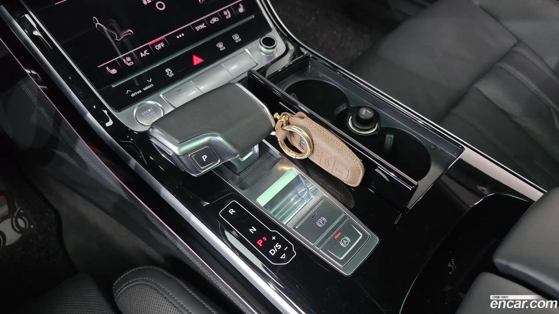 A8 Audi 2019.11-INNER-009