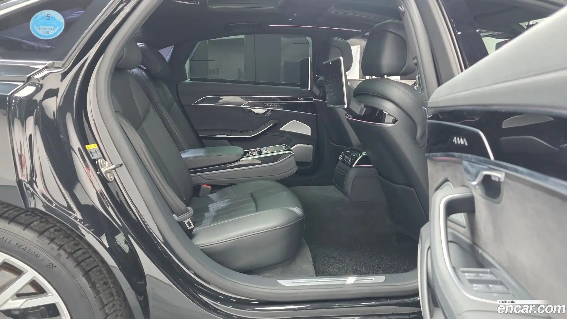 A8 Audi 2019.11-OPTION-016