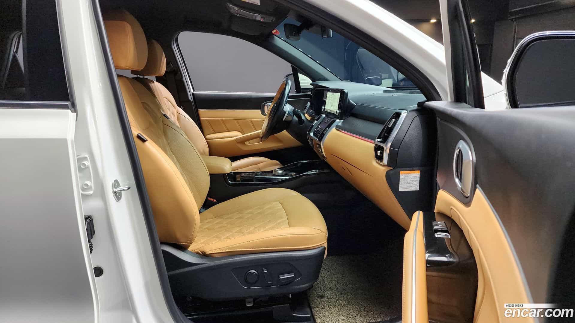 Sorento Kia 2023.4-INNER-010