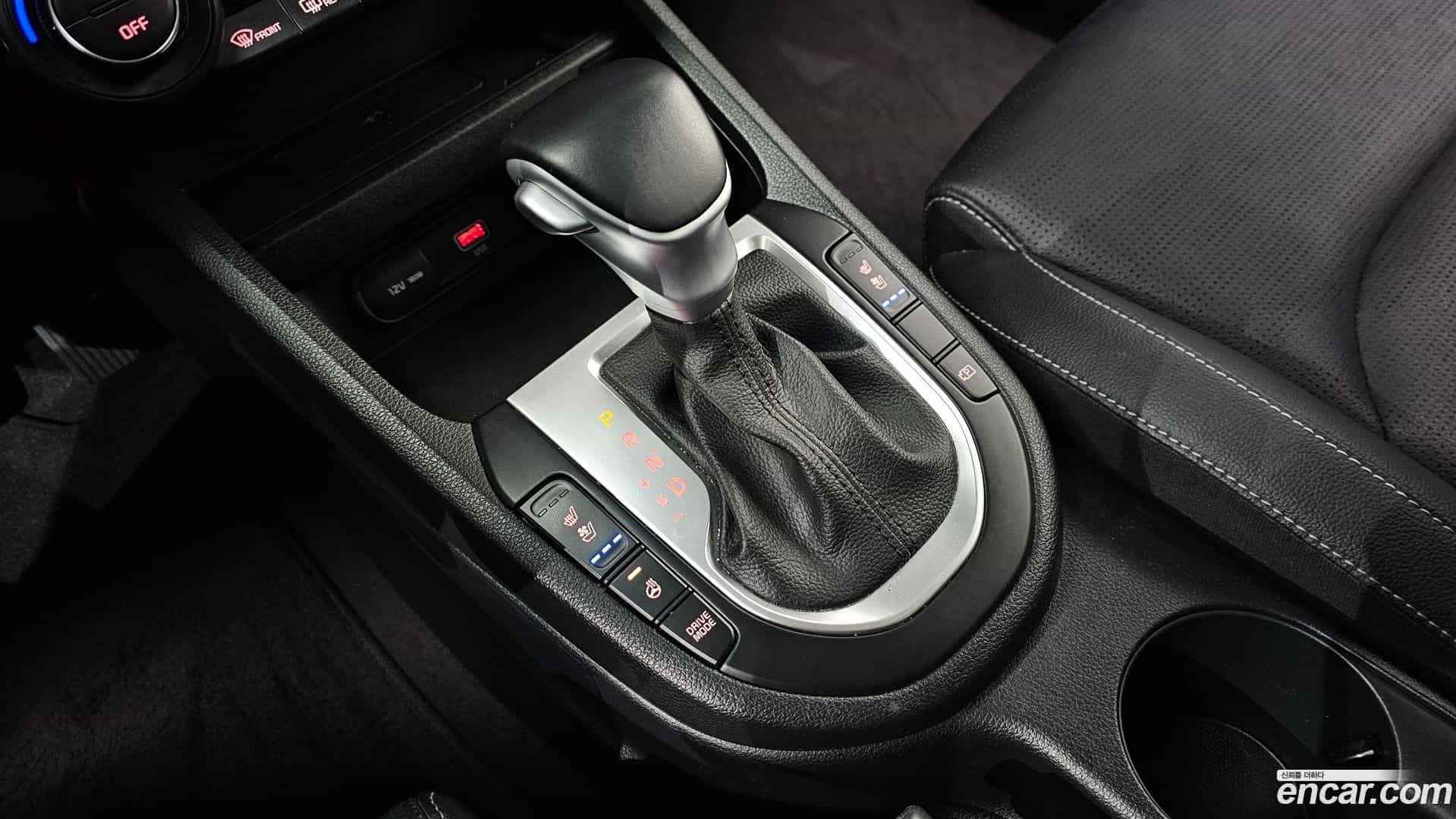 K3 Kia 2022.2-INNER-009