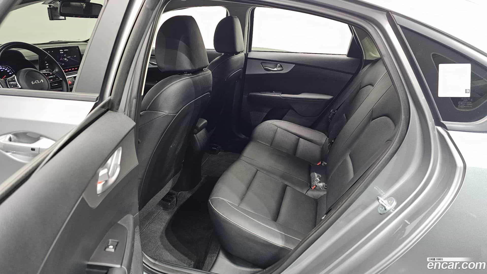 K3 Kia 2022.2-OPTION-022