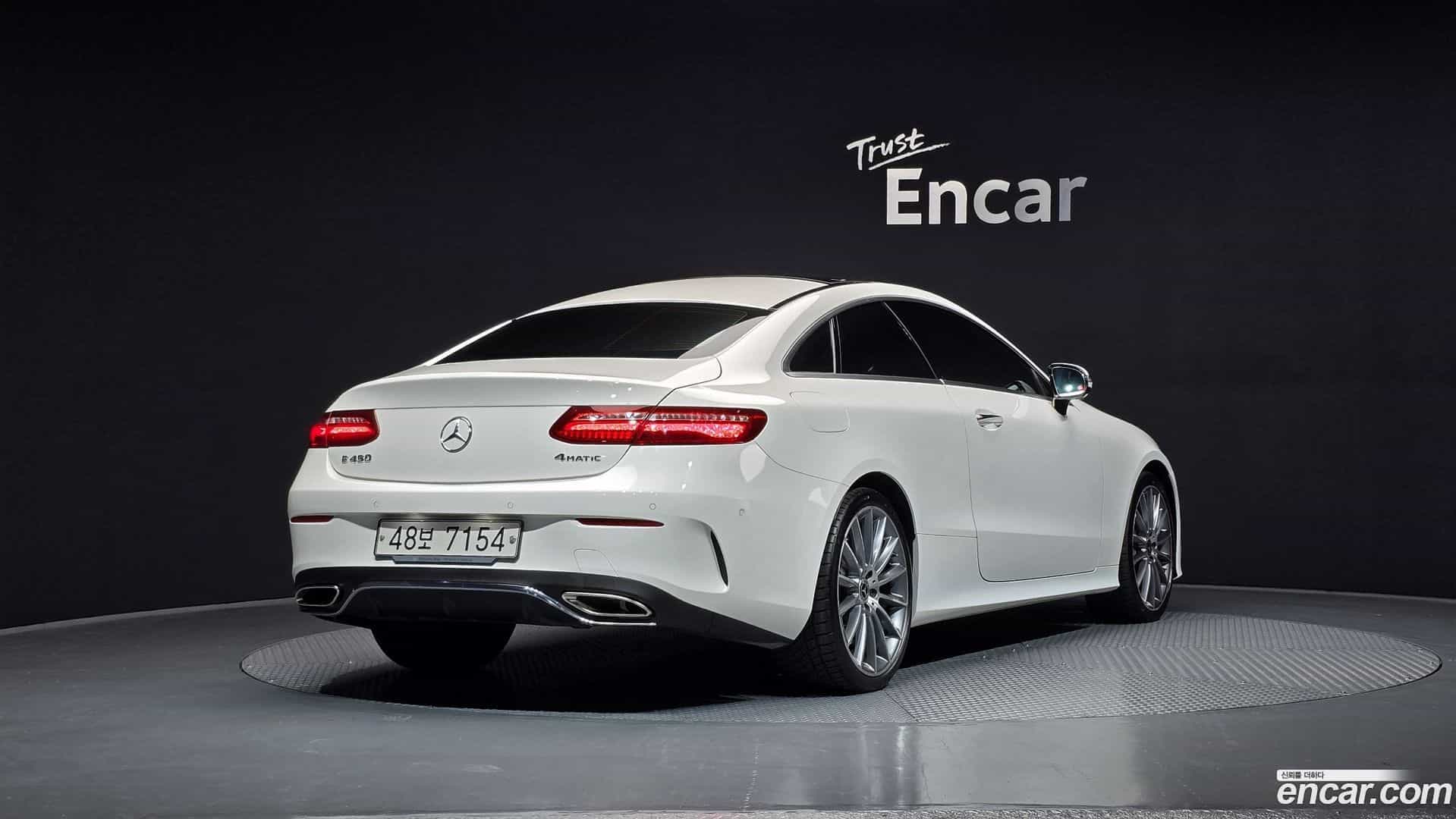 E-Class Mercedes-Benz 2019.7-OUTER-002