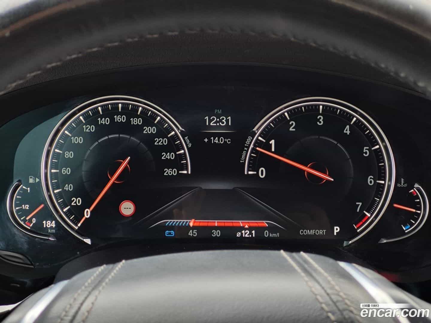 5-Series BMW 2018.0-INNER-008