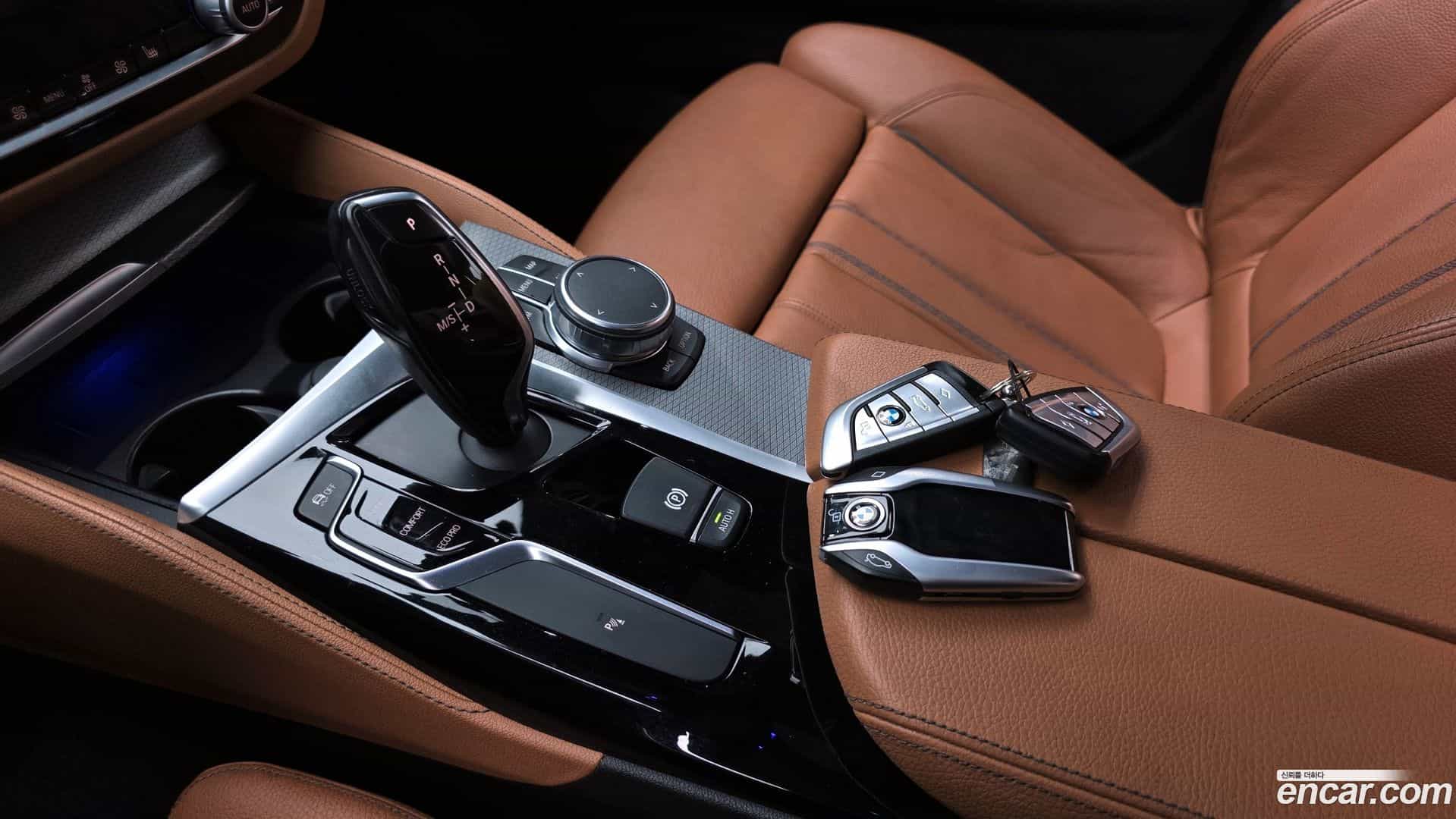 5-Series BMW 2018.0-INNER-009
