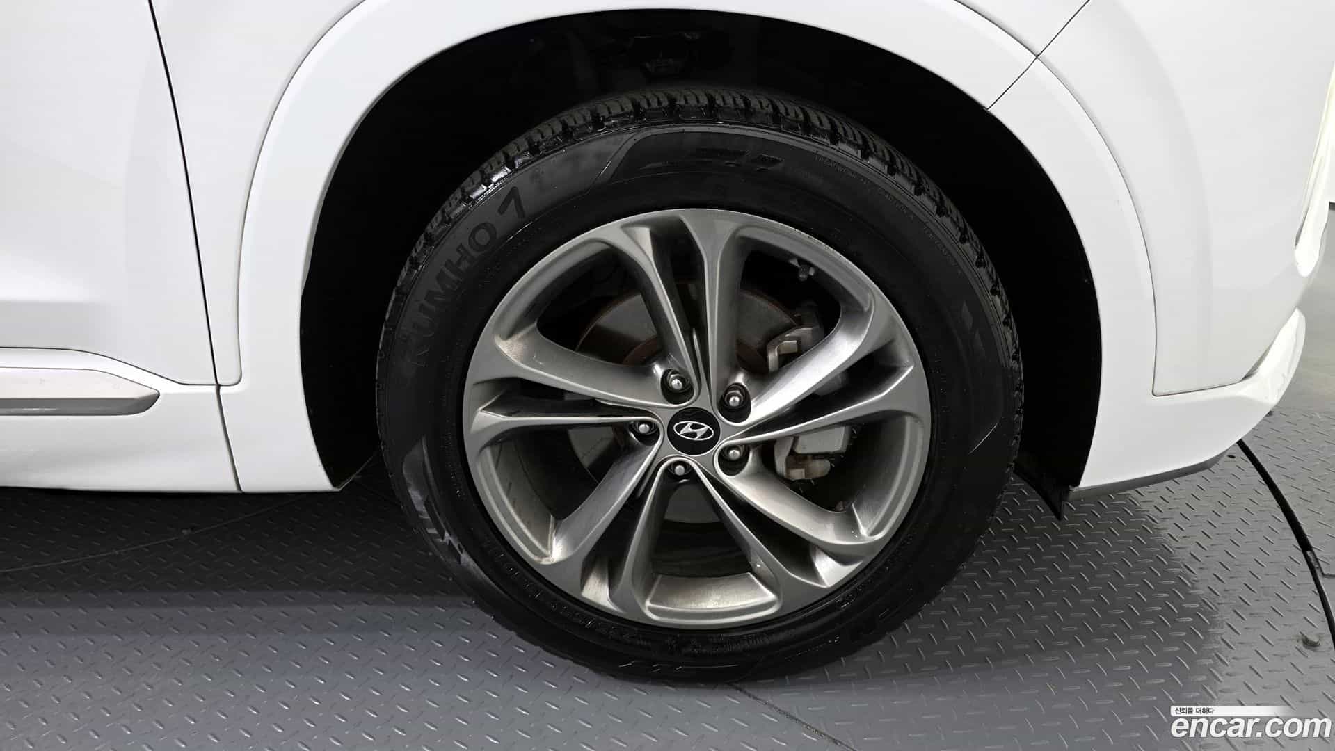 Santafe Hyundai 2018.8-OUTER-005