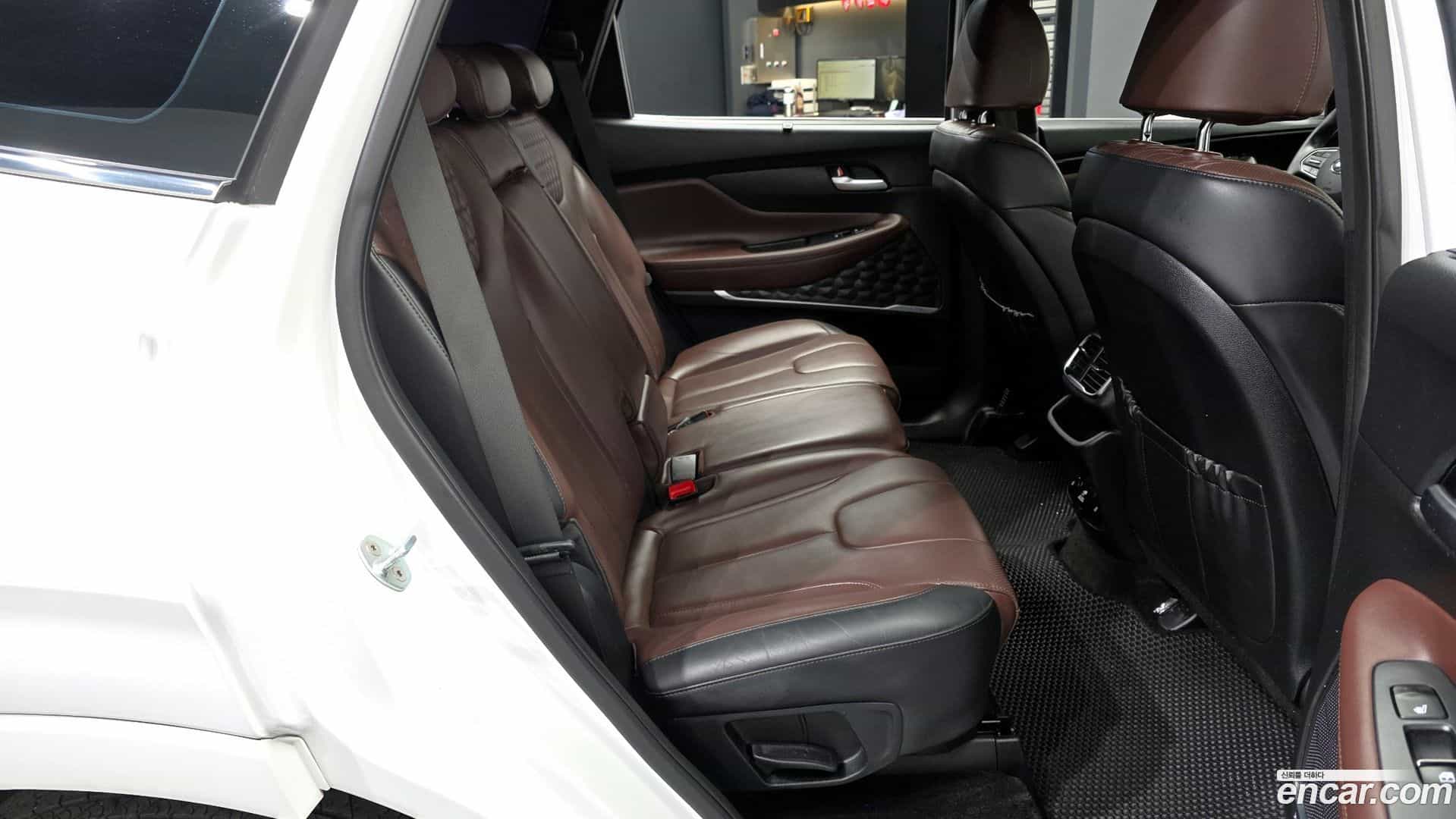 Santafe Hyundai 2018.8-OPTION-016