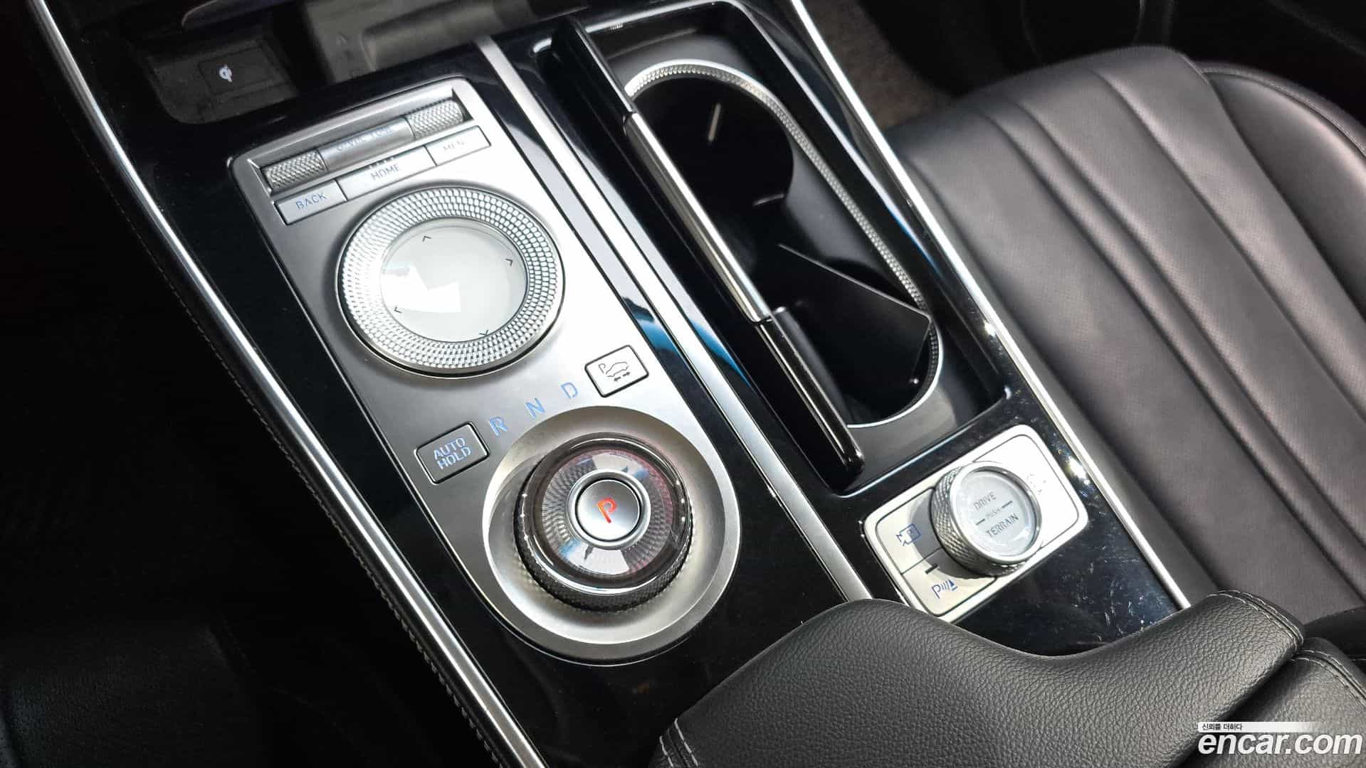GV80 Genesis 2021.2-INNER-009