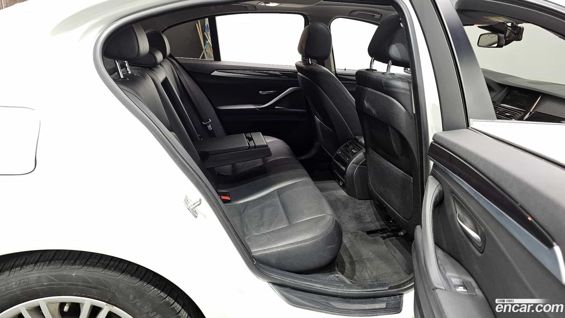 5-Series BMW 2015.3-OPTION-016