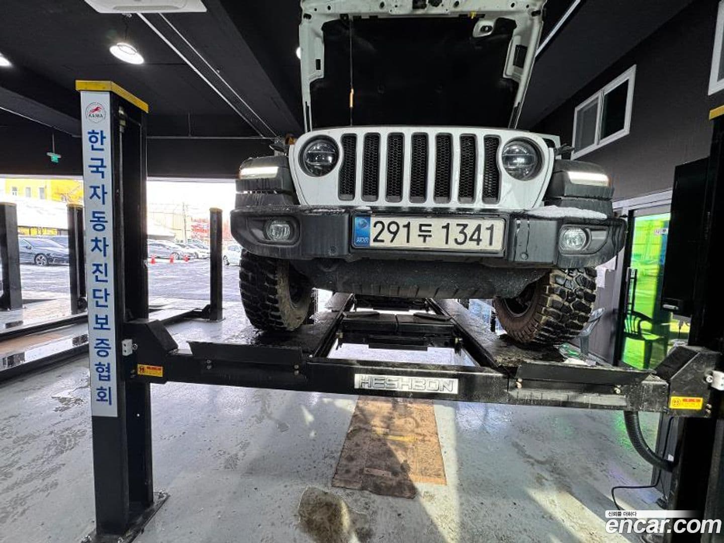 Main__Slider__Photo:Wrangler Jeep 2022.5-0