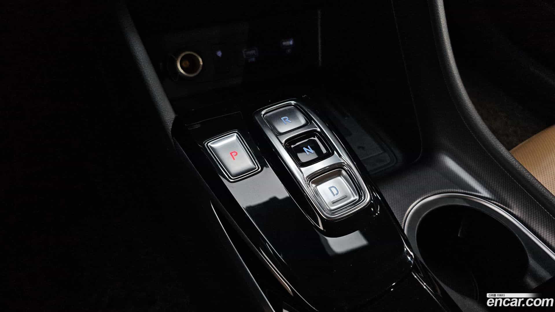 Sonata Hyundai 2019.4-INNER-009