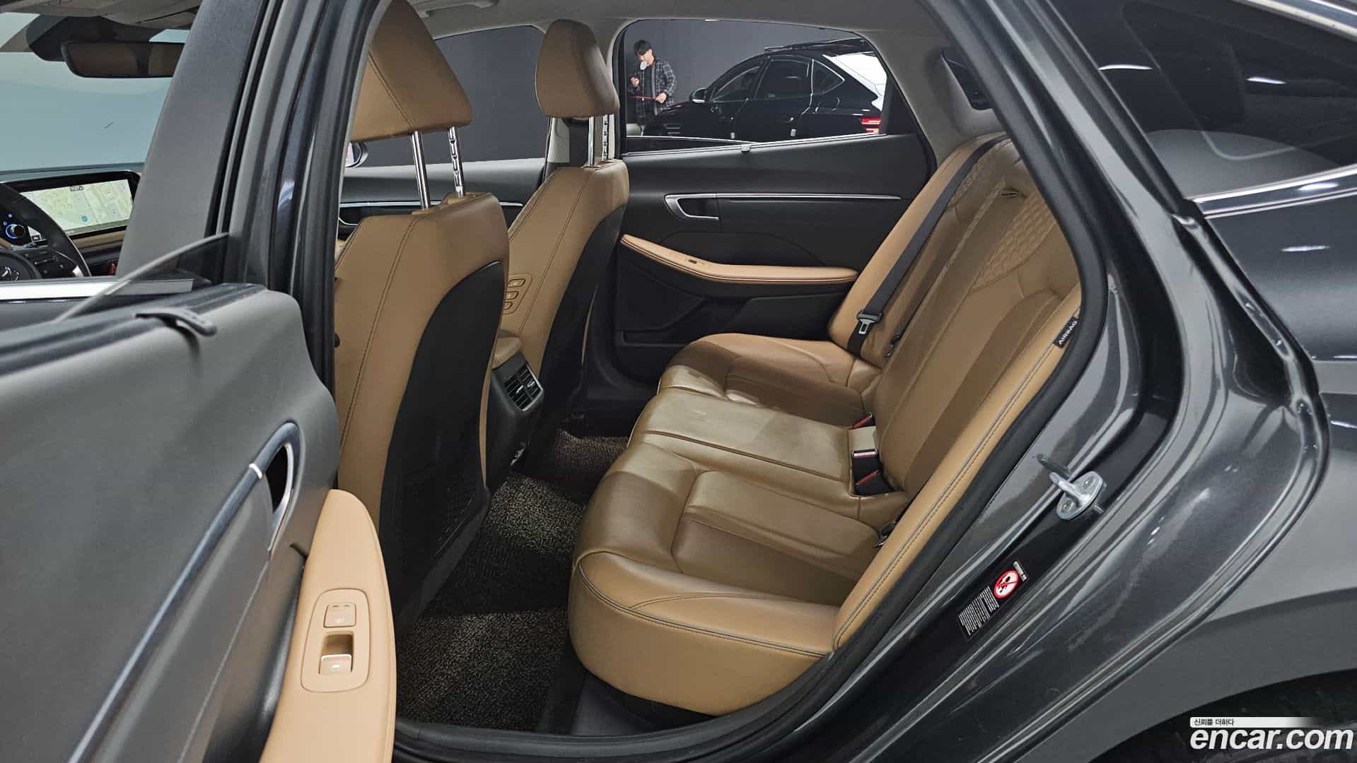 Sonata Hyundai 2019.4-OPTION-016