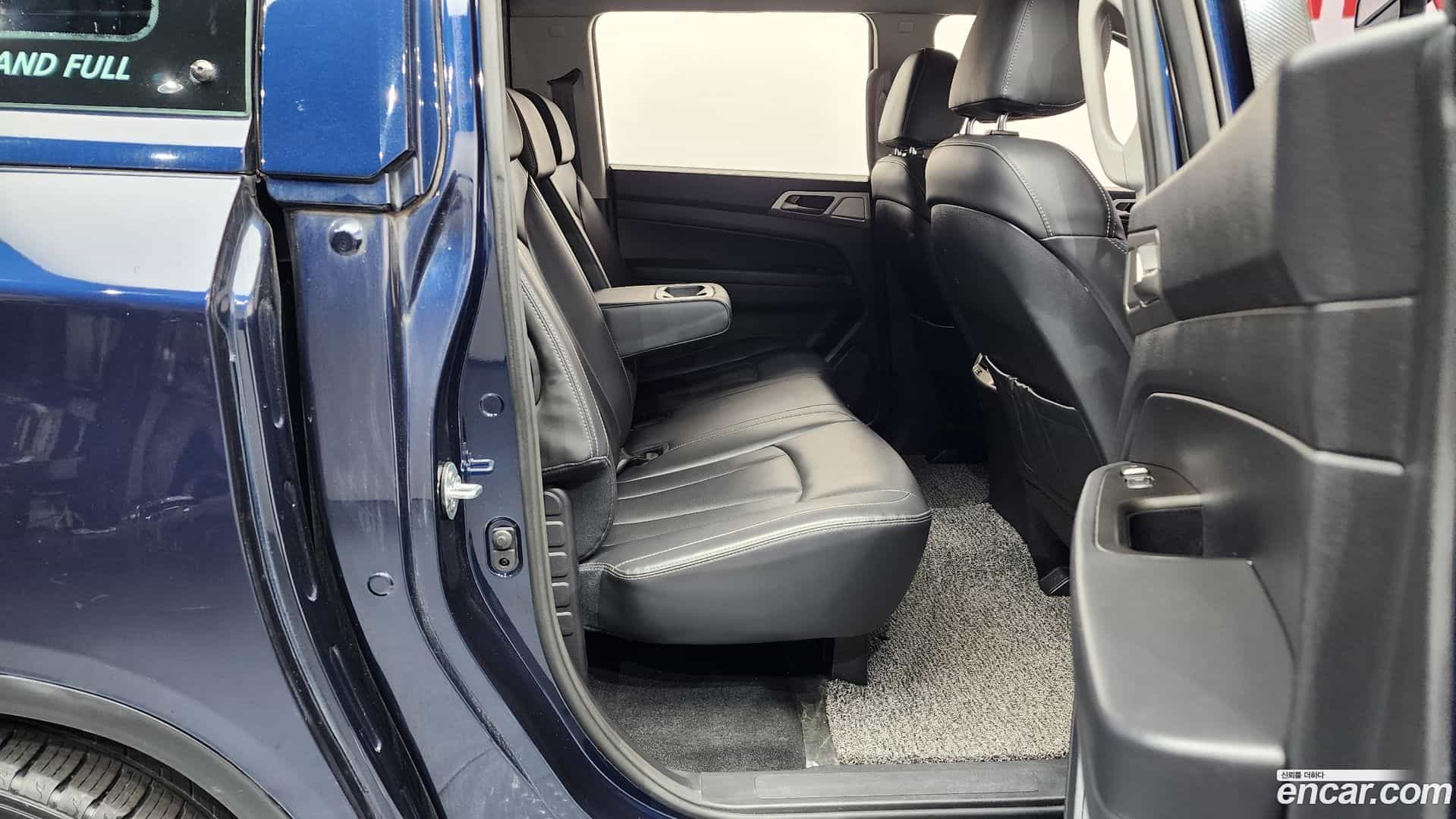 Rexton KG Mobility 2018.3-OPTION-016