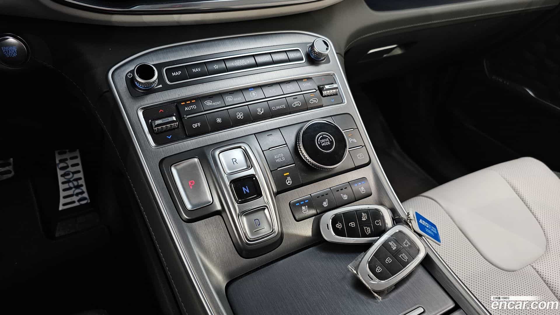 Santafe Hyundai 2023.0-INNER-009