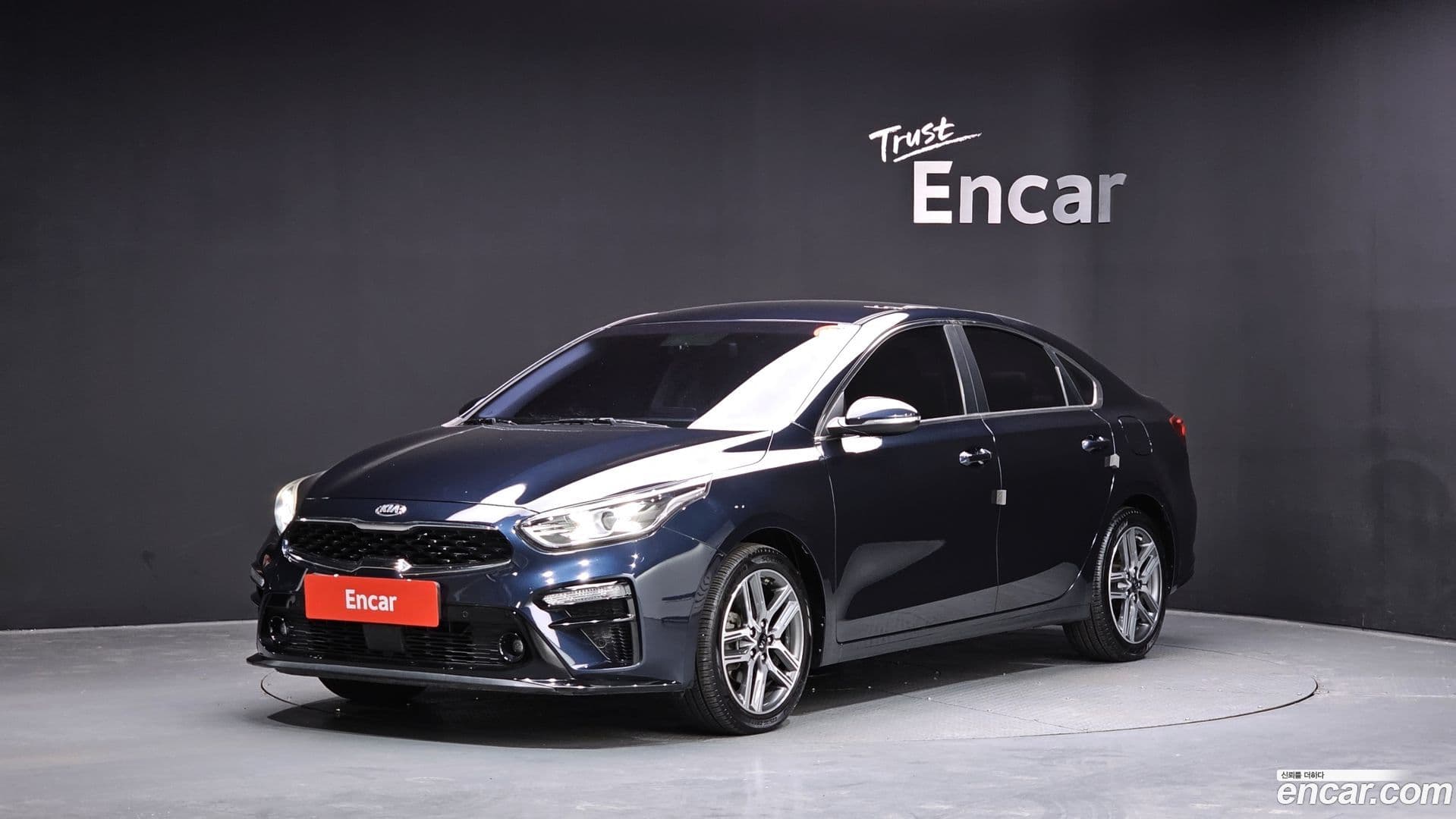 Main__Slider__Photo:K3 Kia 2018.4-0