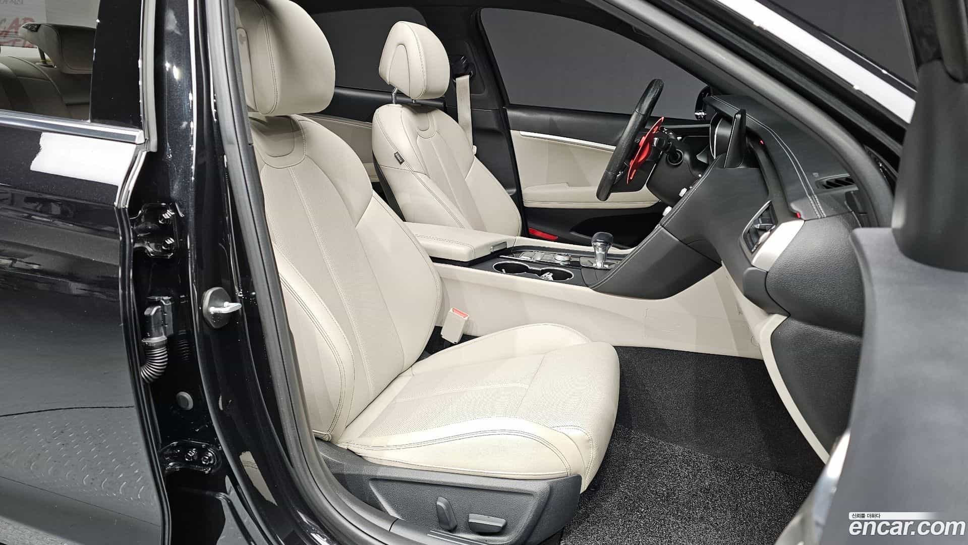 G70 Genesis 2021.0-INNER-010