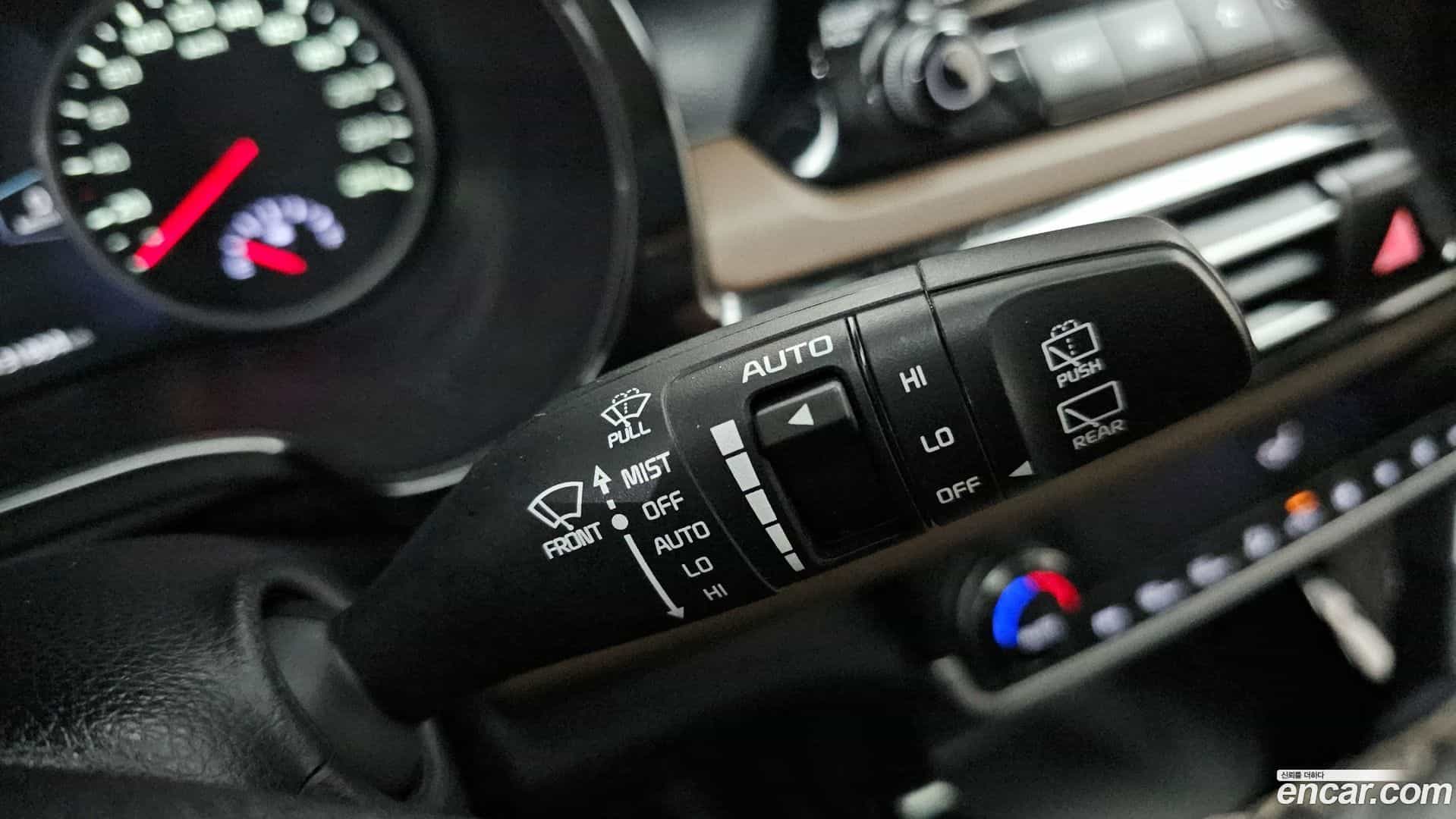 Seltos Kia 2019.9-OPTION-020