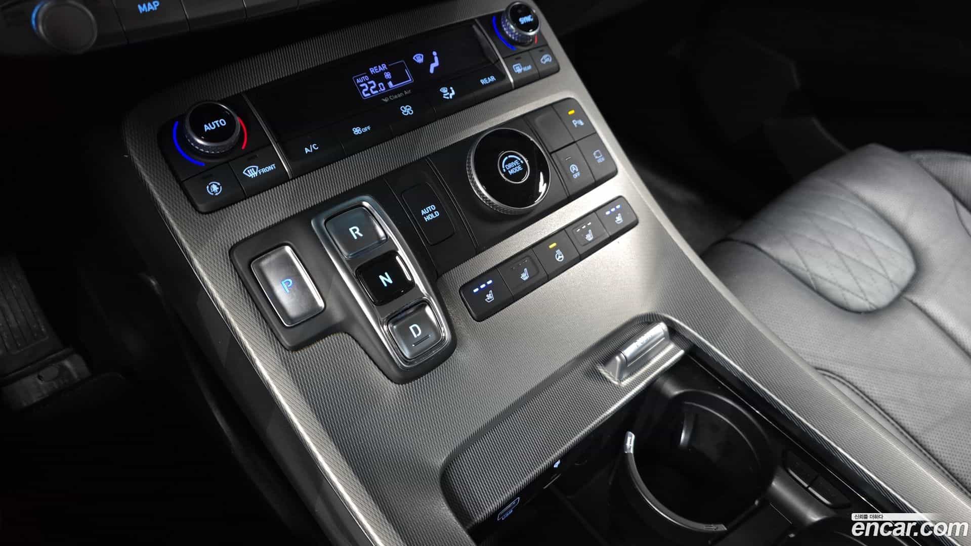 Palisade Hyundai 2021.3-INNER-009