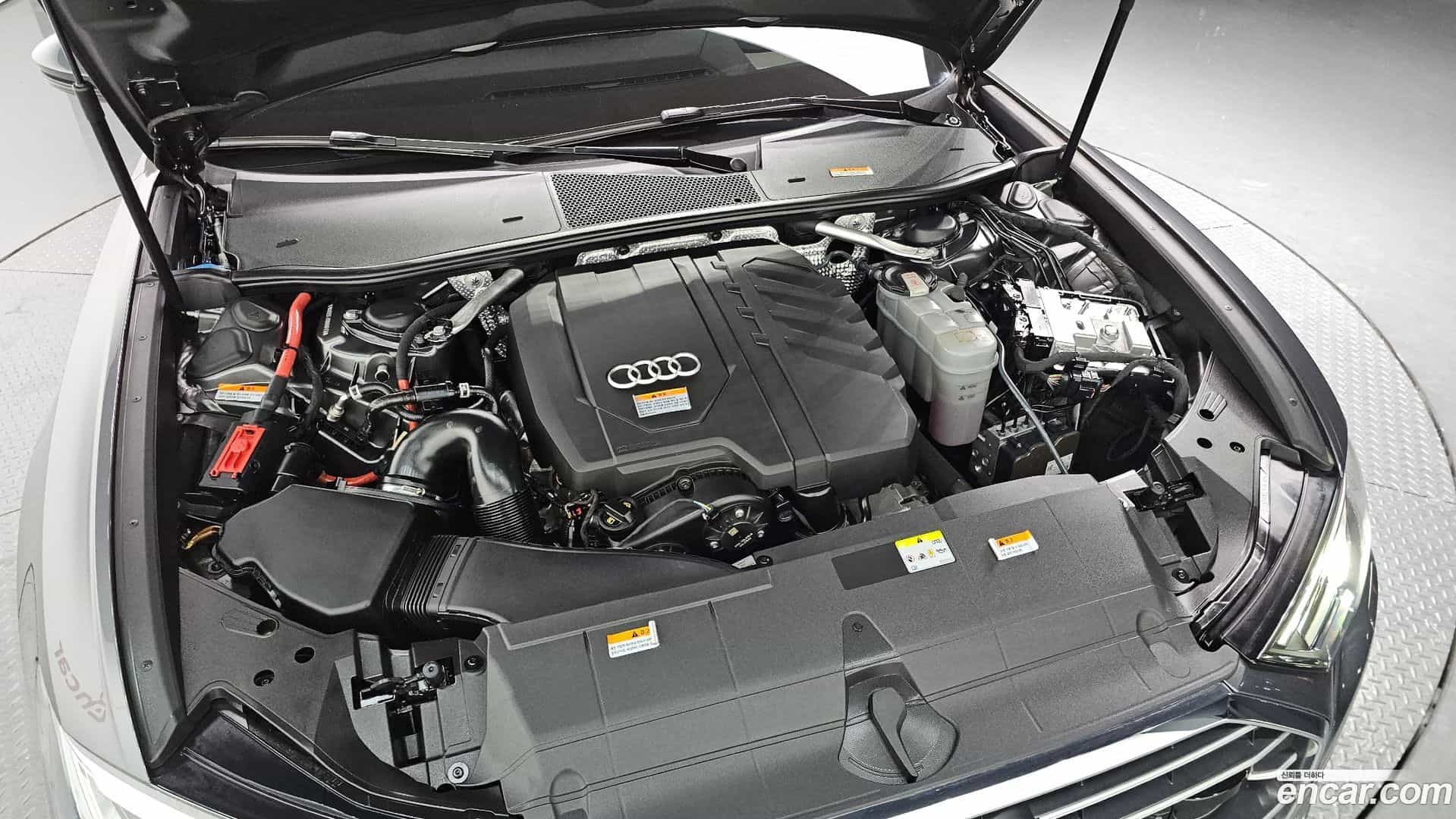 A6 Audi 2021.10-INNER-006