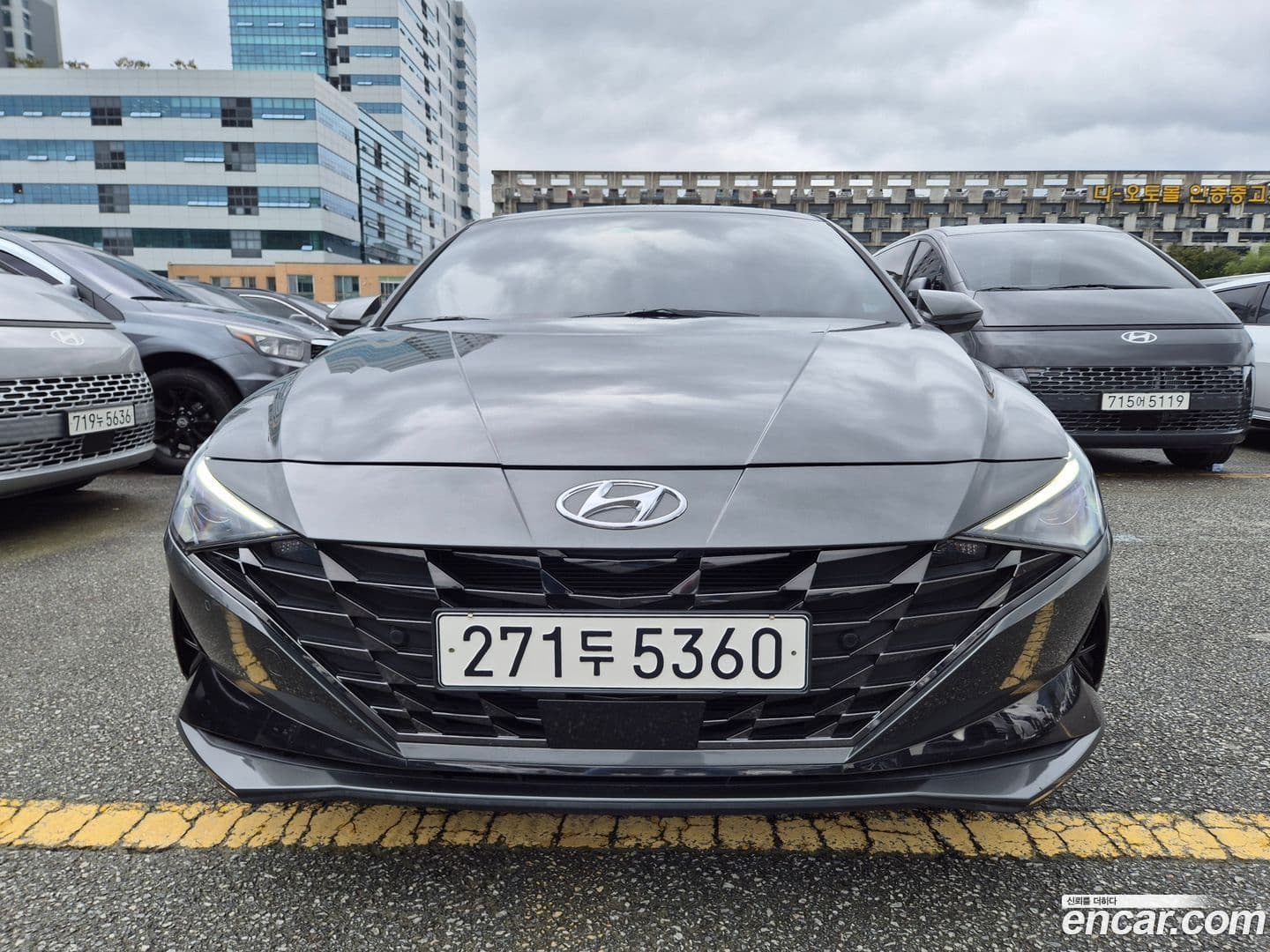 Main__Slider__Photo:AVANTE Hyundai 2022.4-0