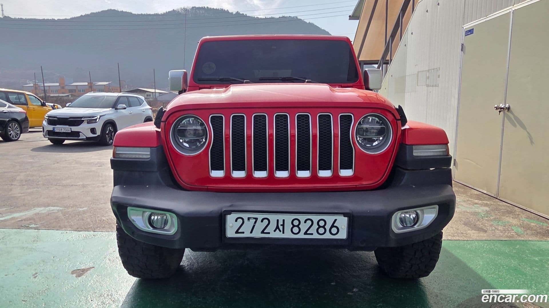 Main__Slider__Photo:Wrangler Jeep 2019.11-0