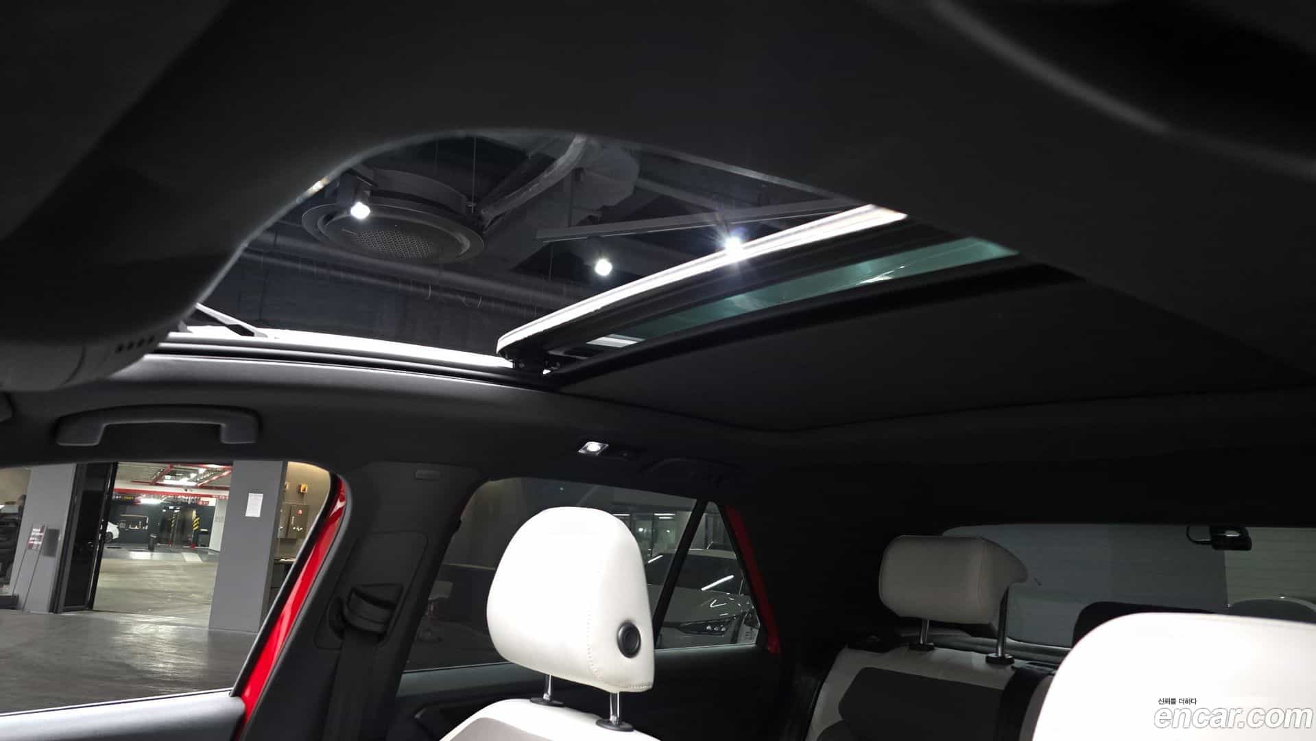 T-Roc Volkswagen 2022.1-OPTION-023