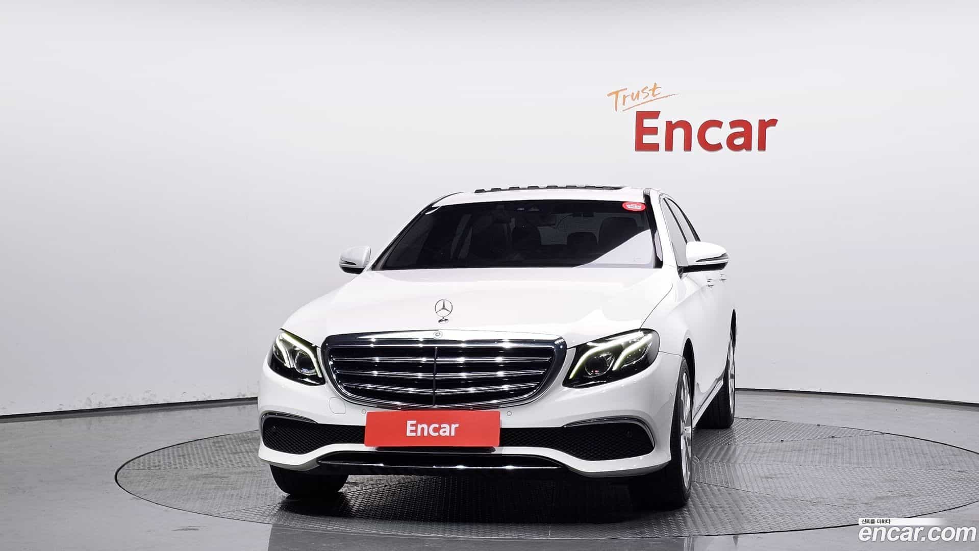 E-Class Mercedes-Benz 2020.5-OUTER-003