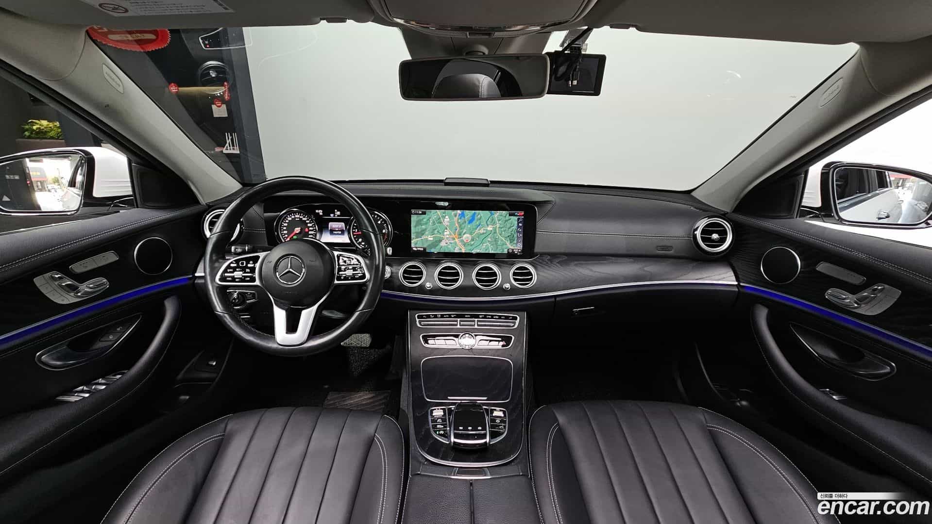 E-Class Mercedes-Benz 2020.5-INNER-007