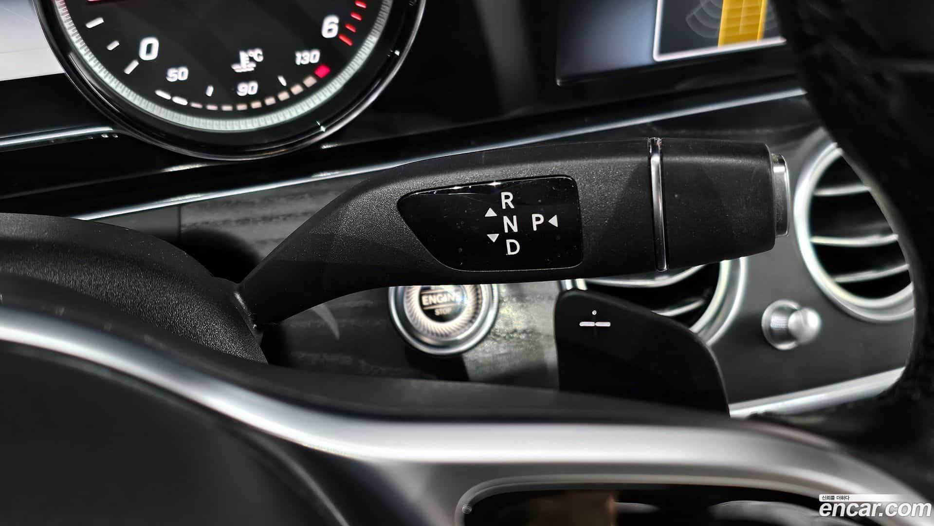 E-Class Mercedes-Benz 2020.5-INNER-009