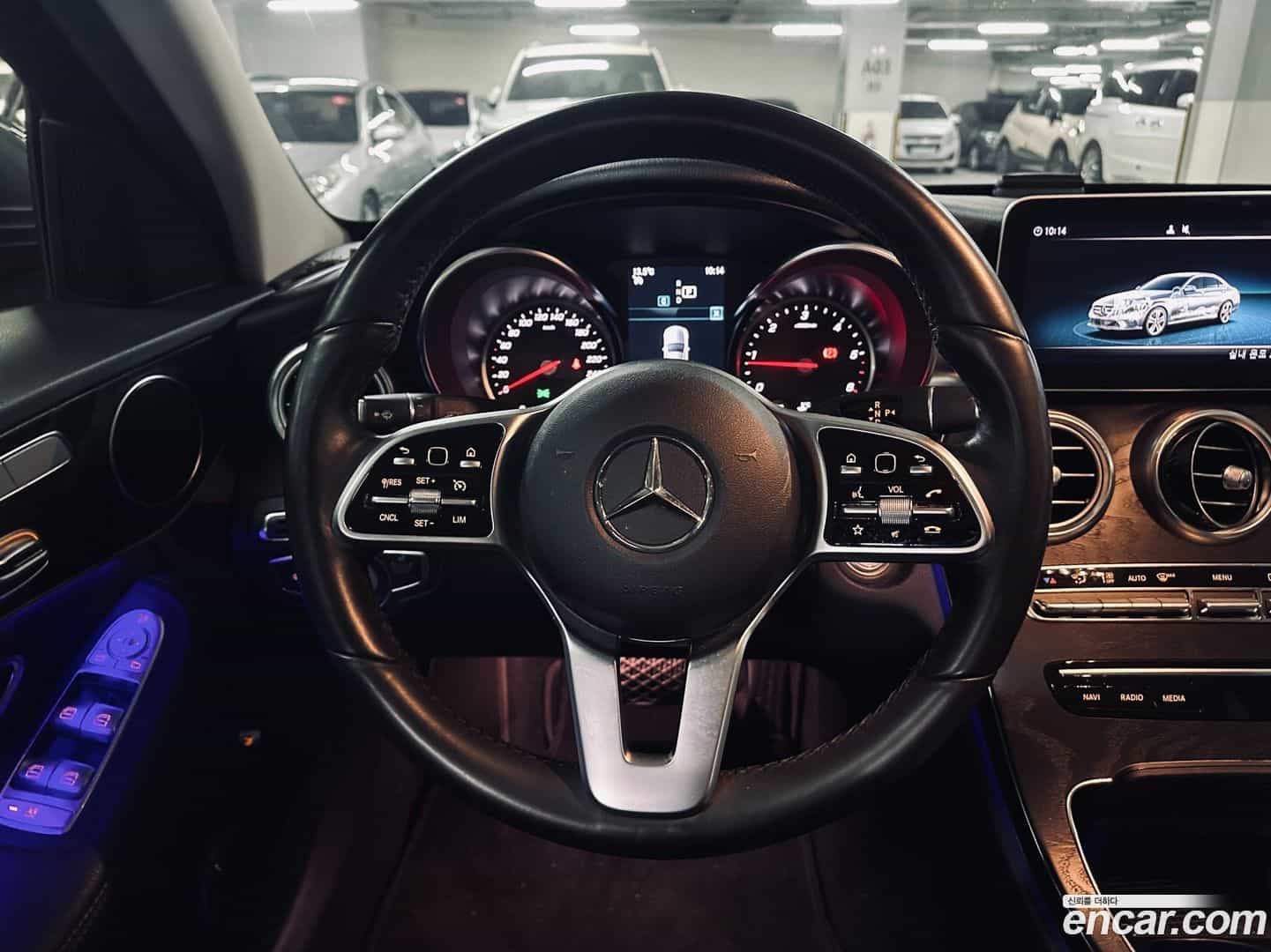 C-Class Mercedes-Benz 2019.3-OPTION-016
