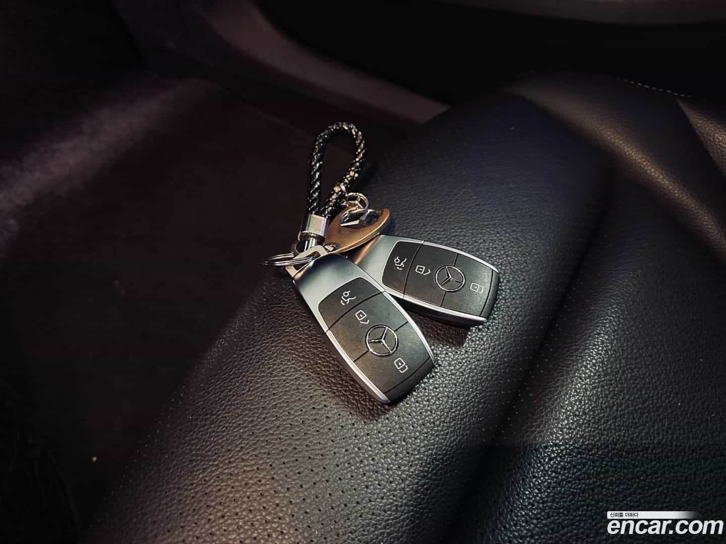 C-Class Mercedes-Benz 2019.3-OPTION-022