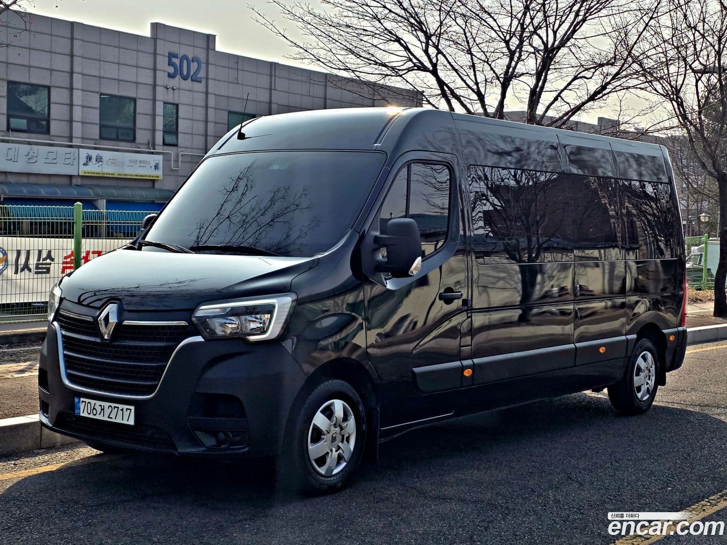 Main__Slider__Photo:Master Renault Korea 2020.11-0