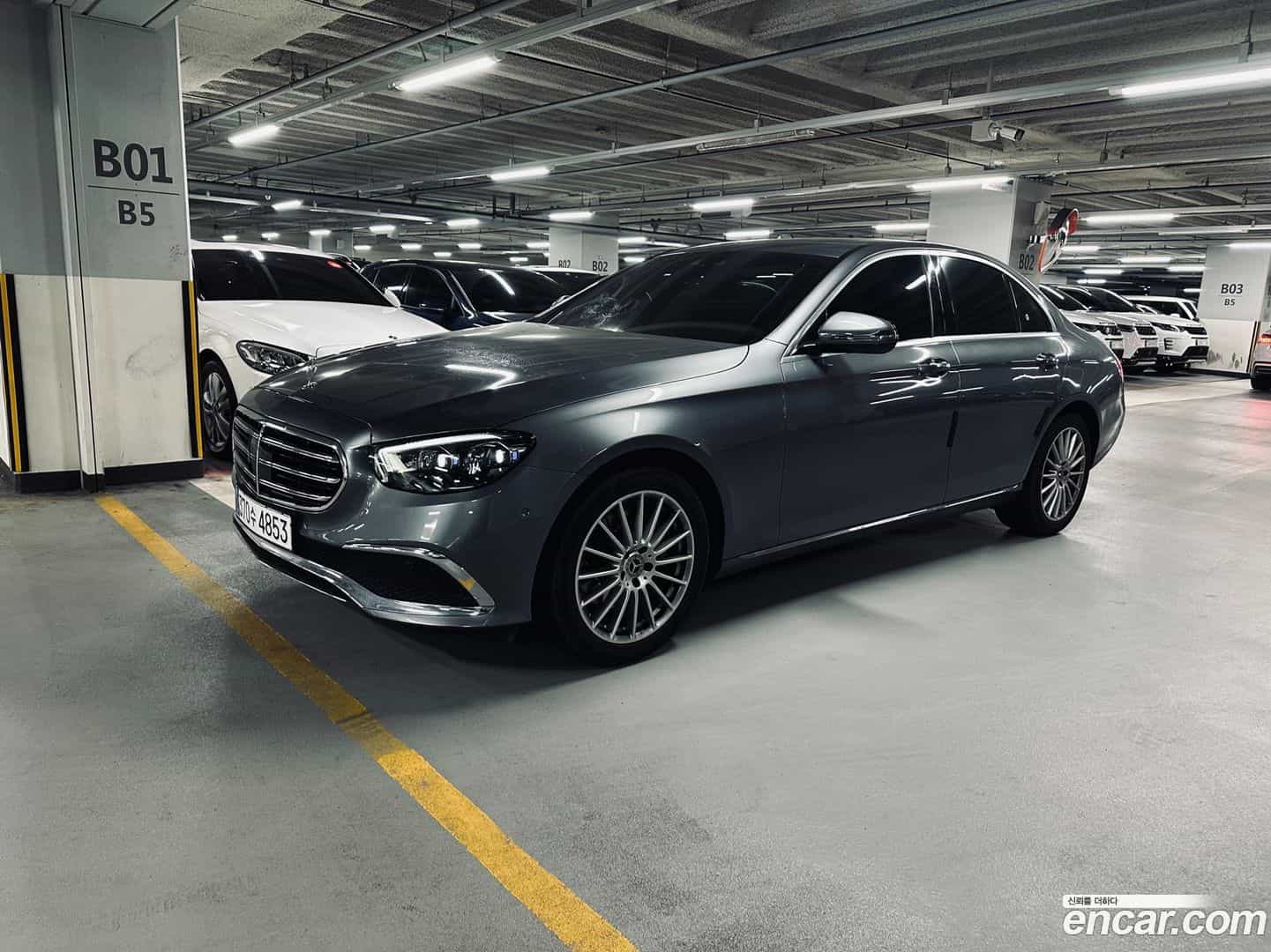 E-Class Mercedes-Benz 2021.0-OUTER-001