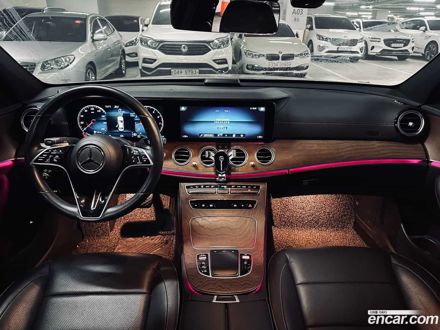 E-Class Mercedes-Benz 2021.0-INNER-006