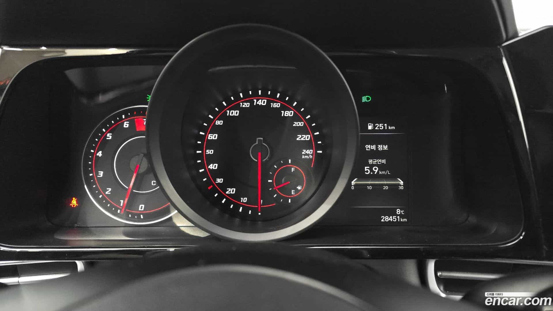 AVANTE Hyundai 2022.0-INNER-008