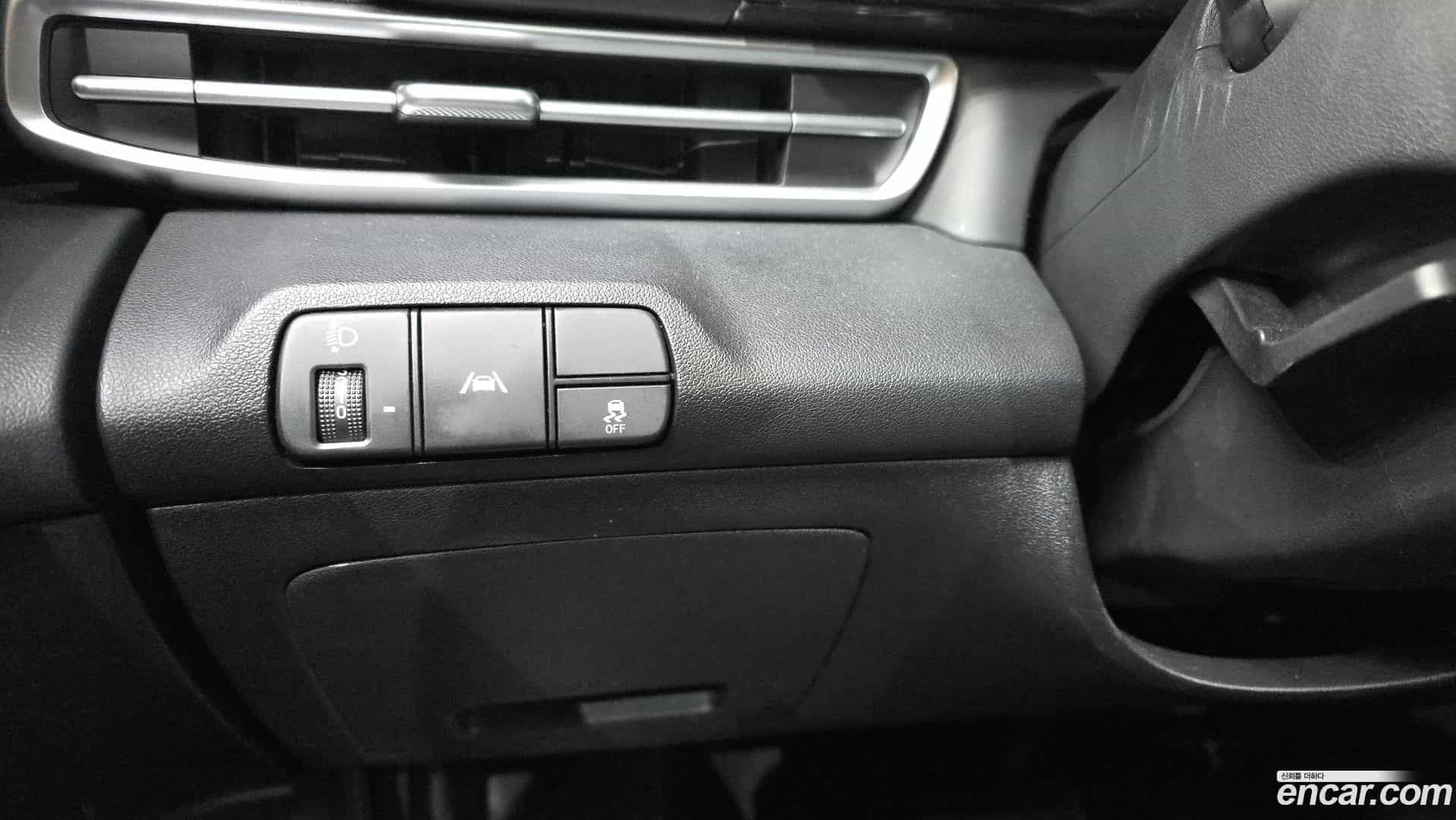 AVANTE Hyundai 2022.0-OPTION-021