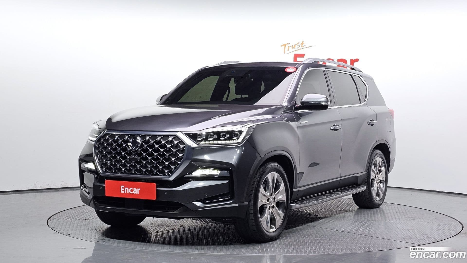 Main__Slider__Photo:Rexton KG Mobility 2020.11-0