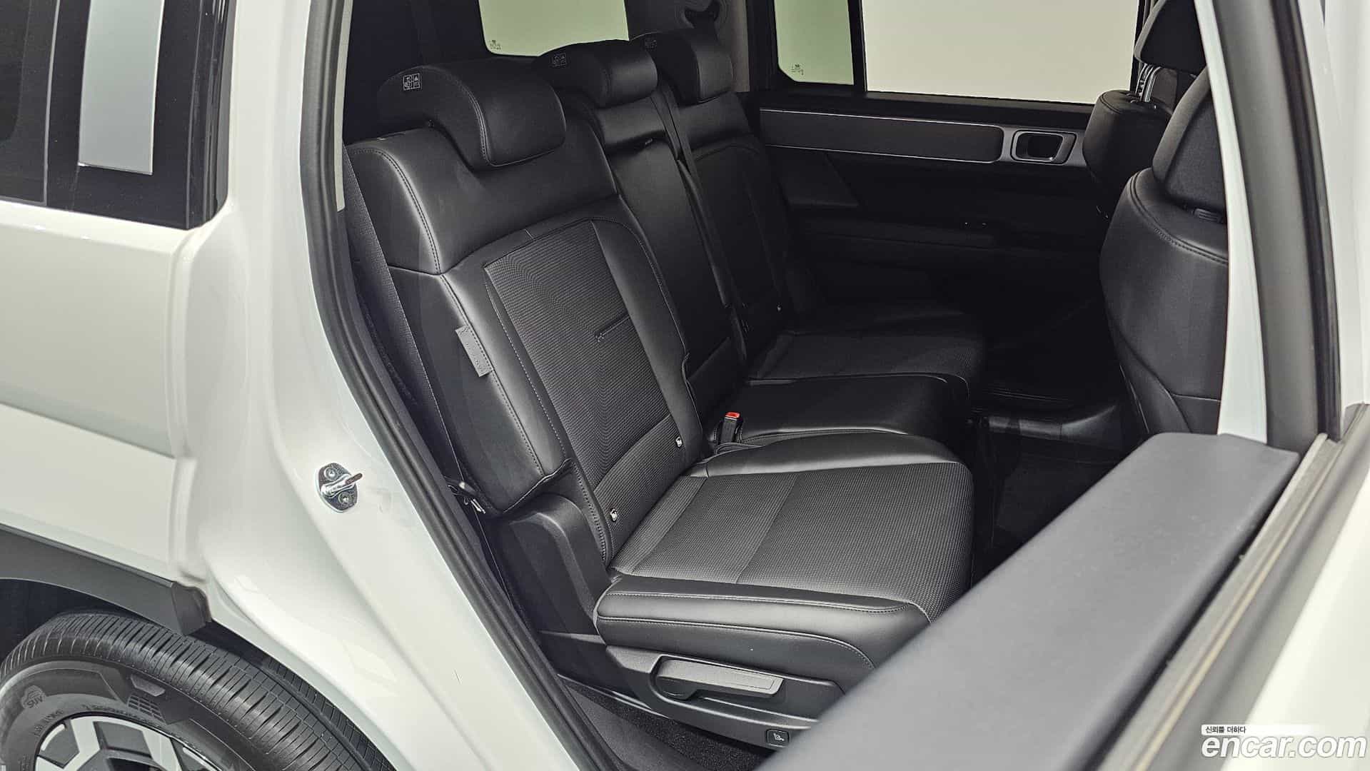 Santafe Hyundai 2023.11-OPTION-016
