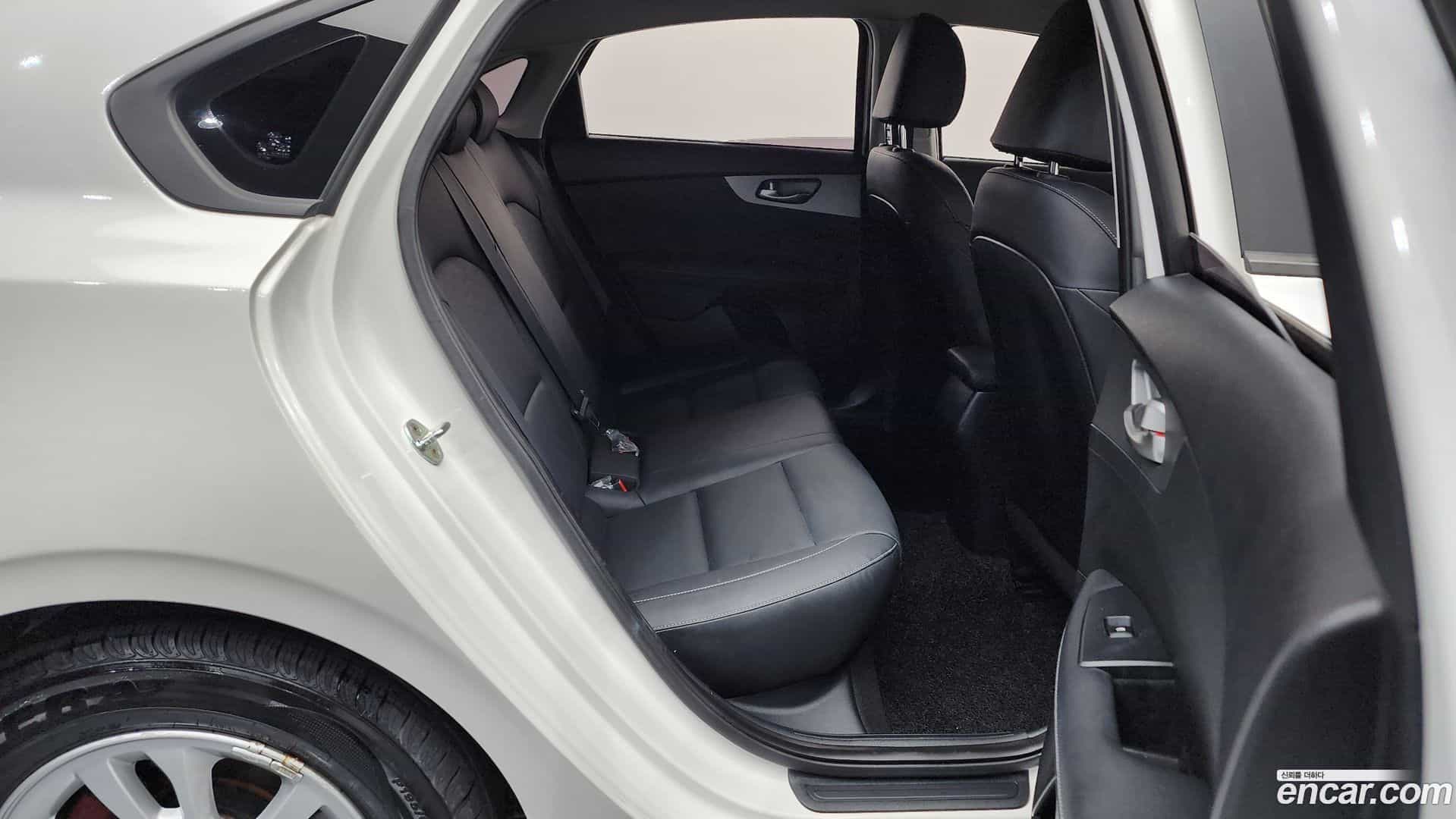 K3 Kia 2019.10-OPTION-016