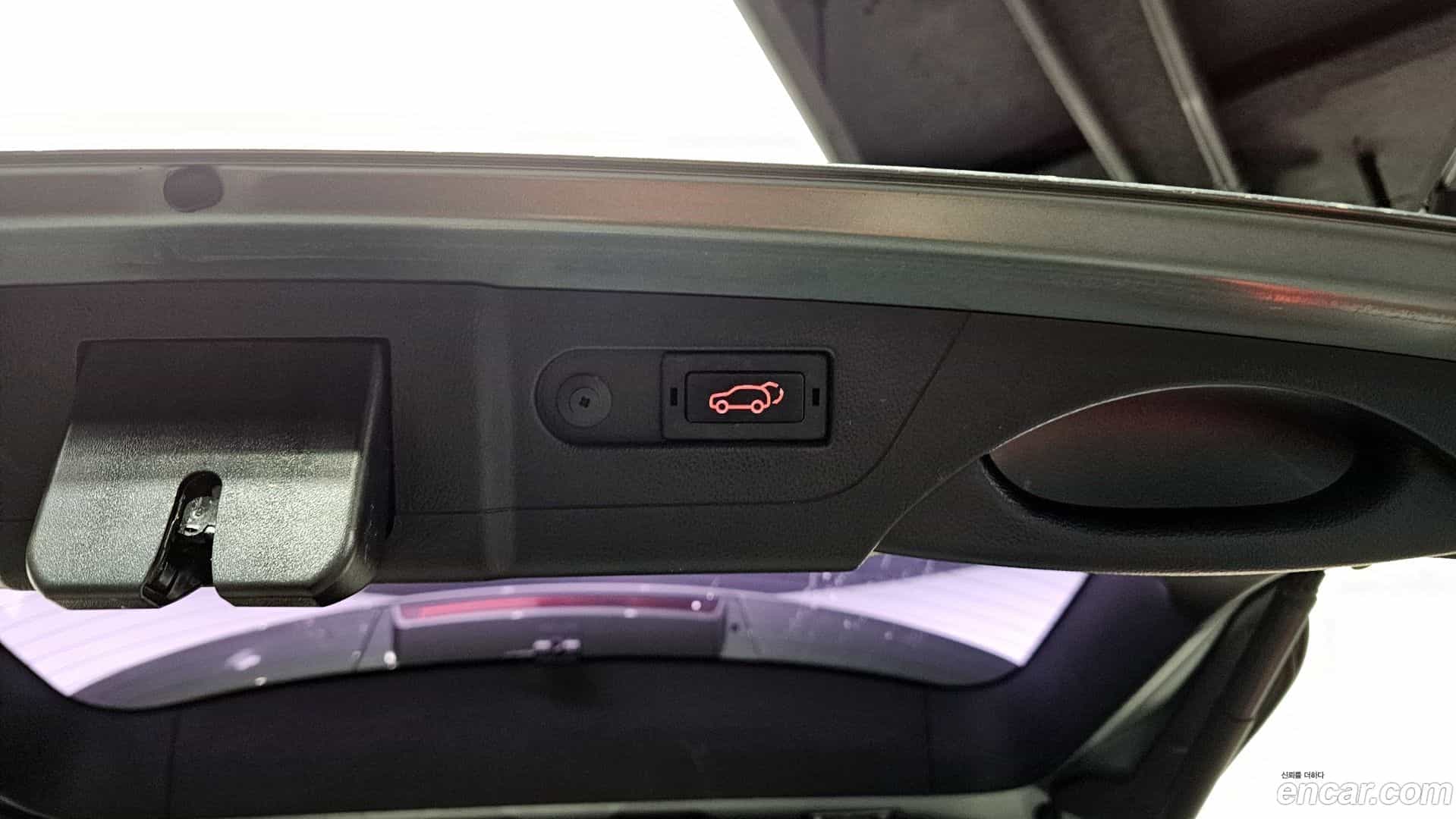 Rexton KG Mobility 2018.3-OPTION-024