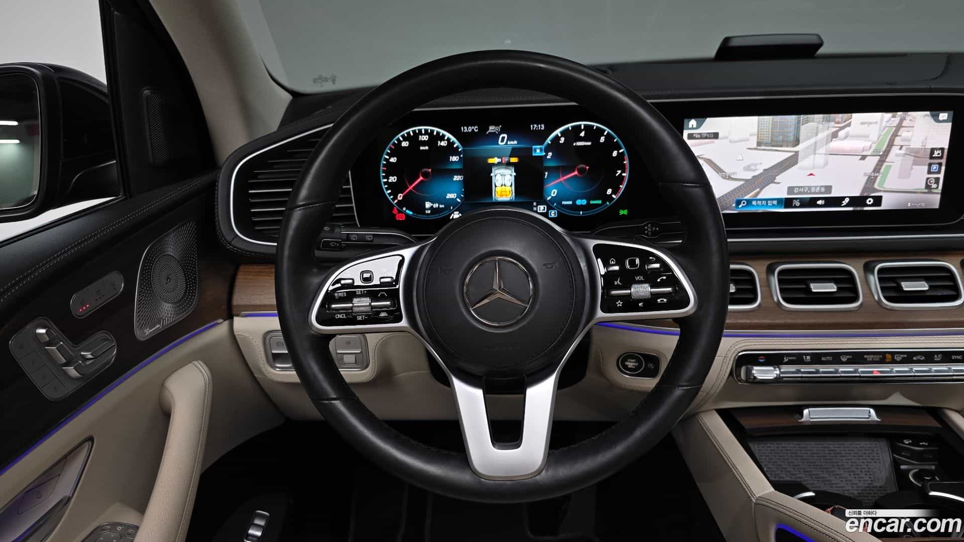 GLE-Class Mercedes-Benz 2021.3-OPTION-017