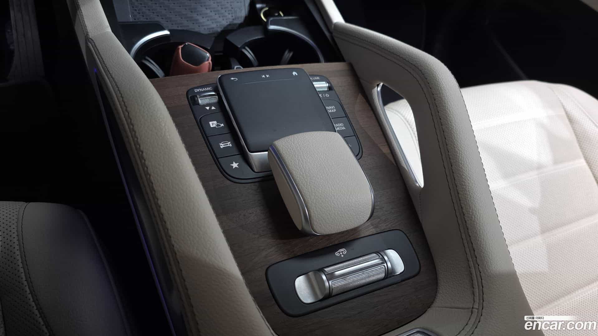 GLE-Class Mercedes-Benz 2021.3-OPTION-021
