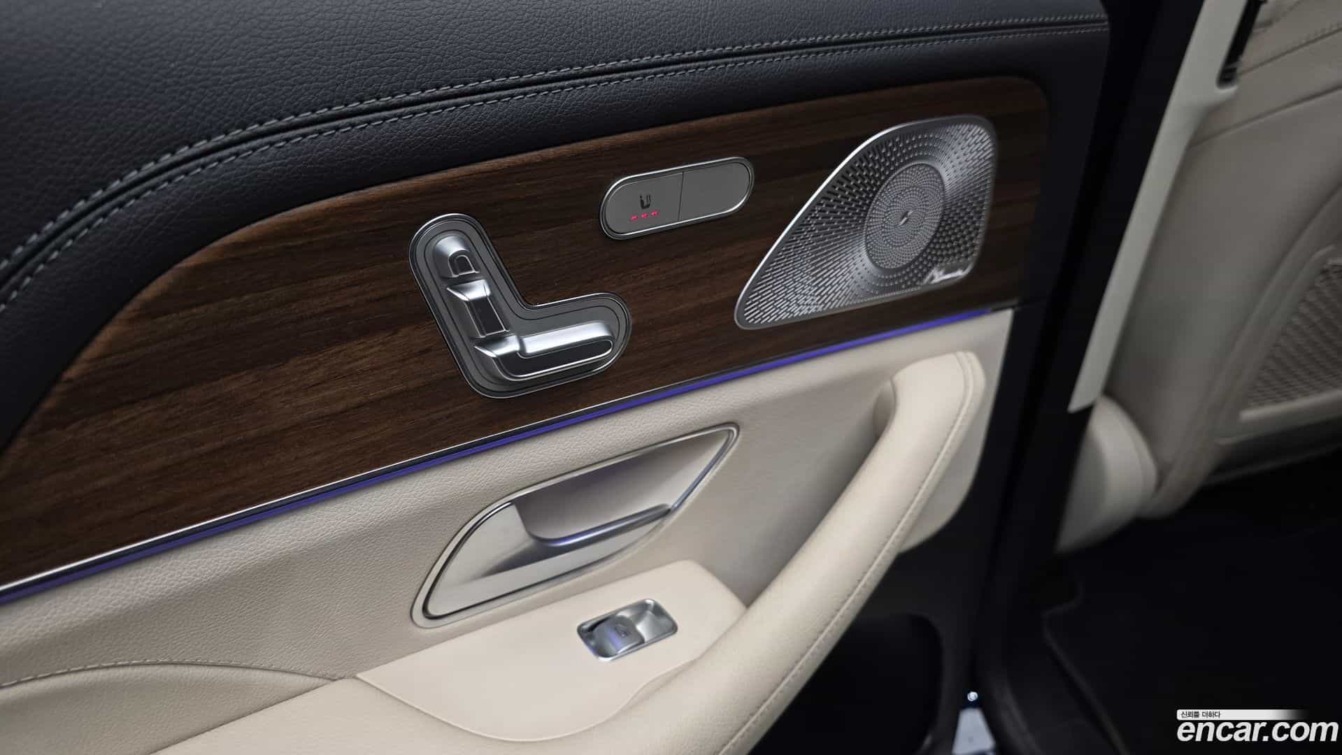 GLE-Class Mercedes-Benz 2021.3-OPTION-022