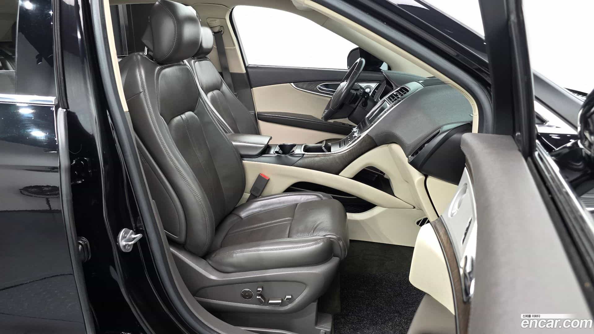 Nautilus Lincoln 2020.5-INNER-010