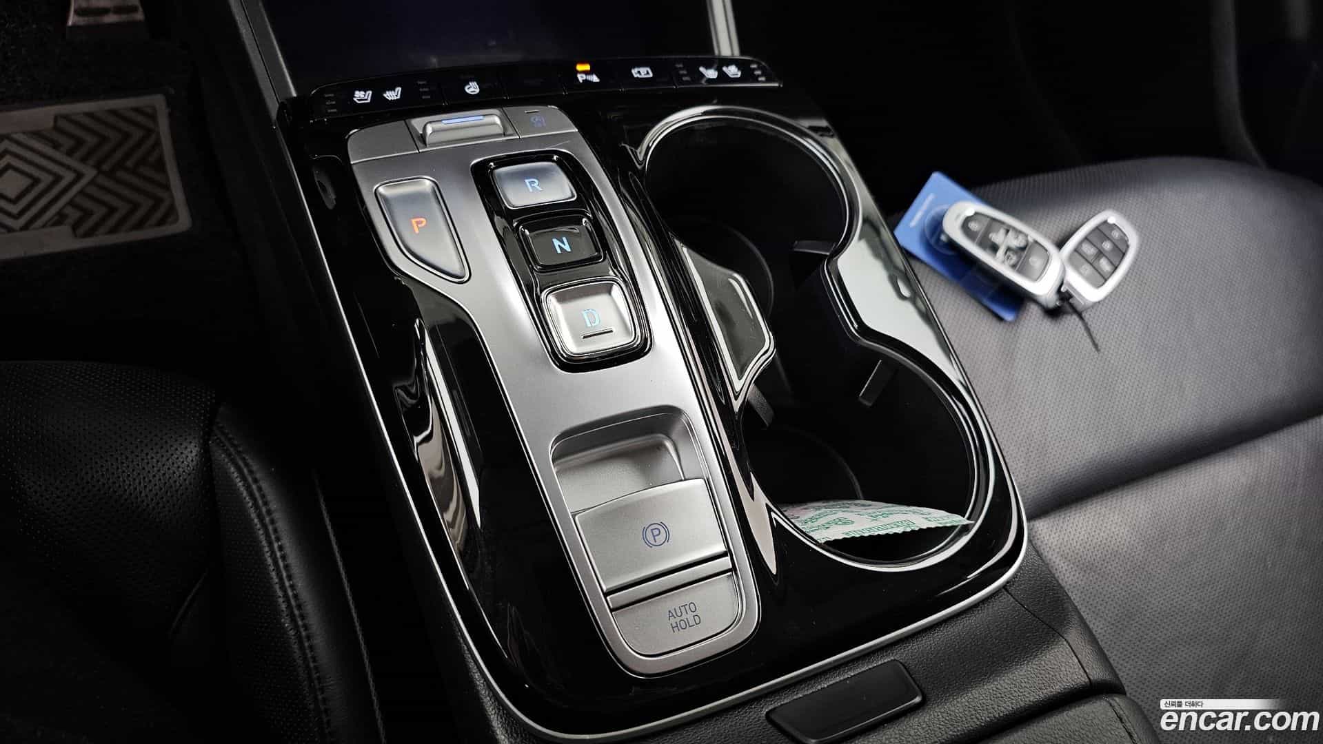 Tucson Hyundai 2021.1-INNER-009