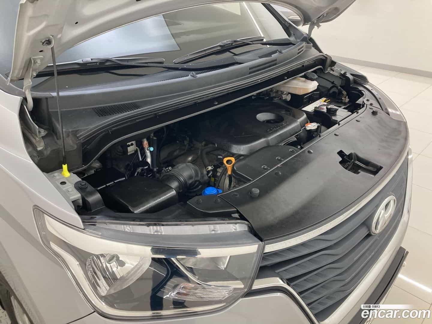 Starex Hyundai 2019.1-INNER-006