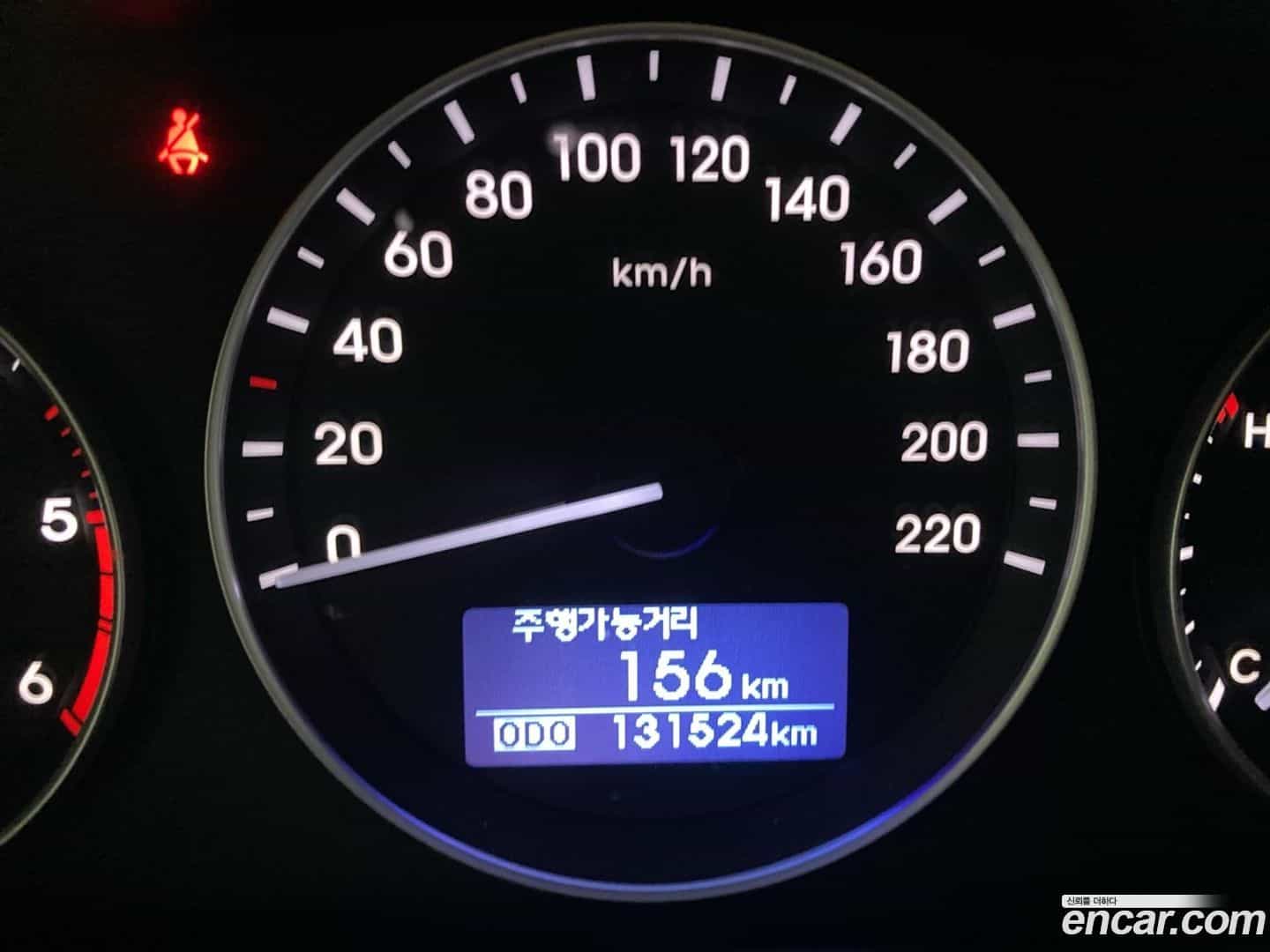 Starex Hyundai 2019.1-INNER-008