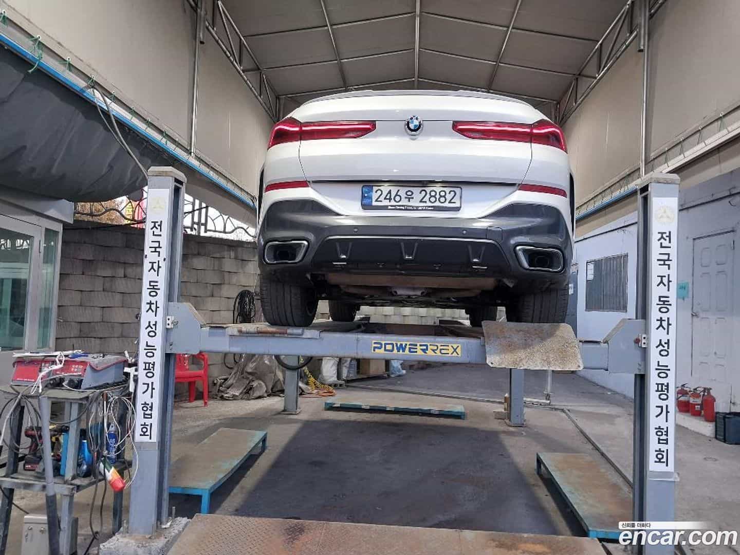X6 BMW 2022.9-OUTER-002