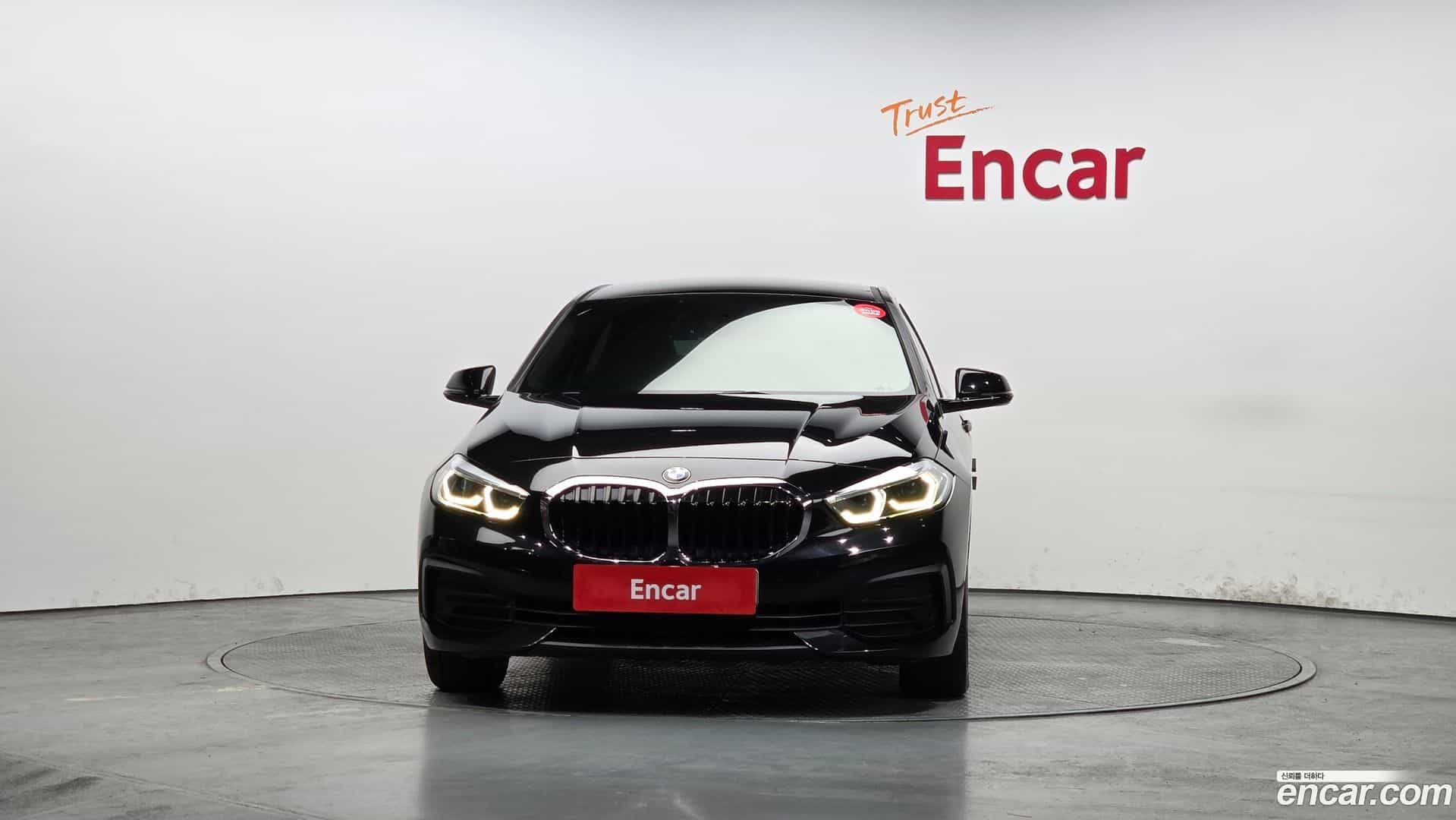 1-Series BMW 2020.5-OUTER-003