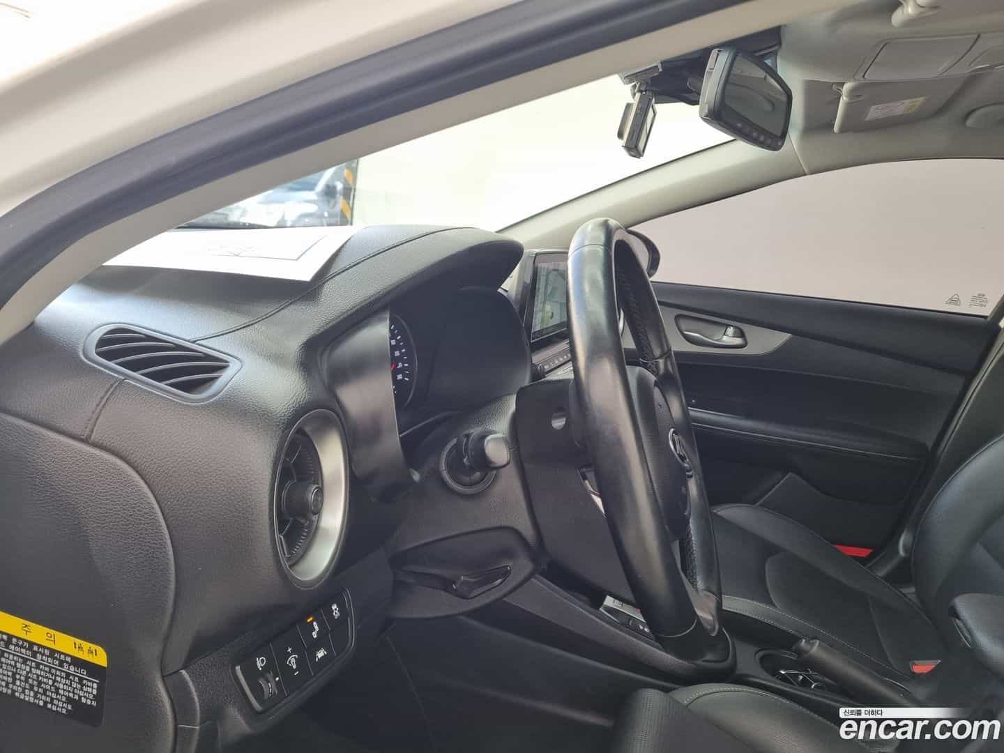 K3 Kia 2021.3-OPTION-024